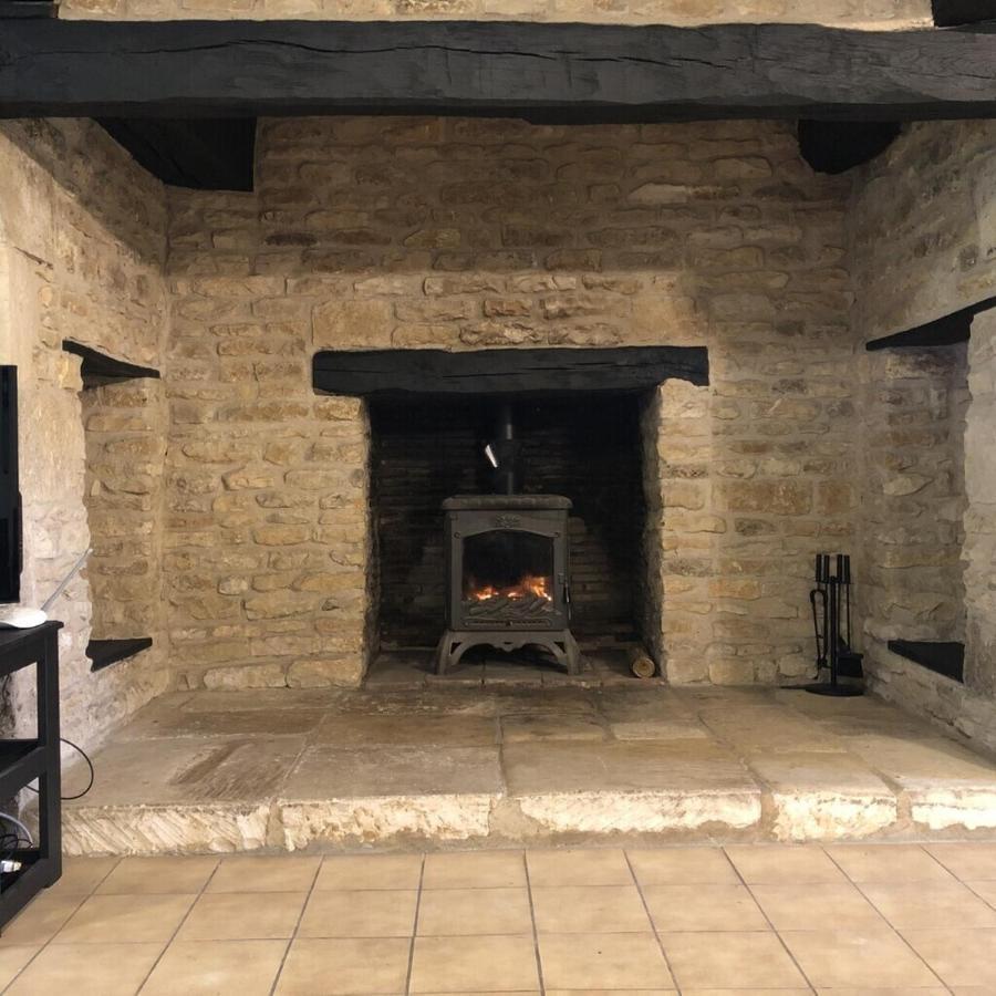 Blacksmiths Cottage In Blanzay - 3 Beds Exteriér fotografie